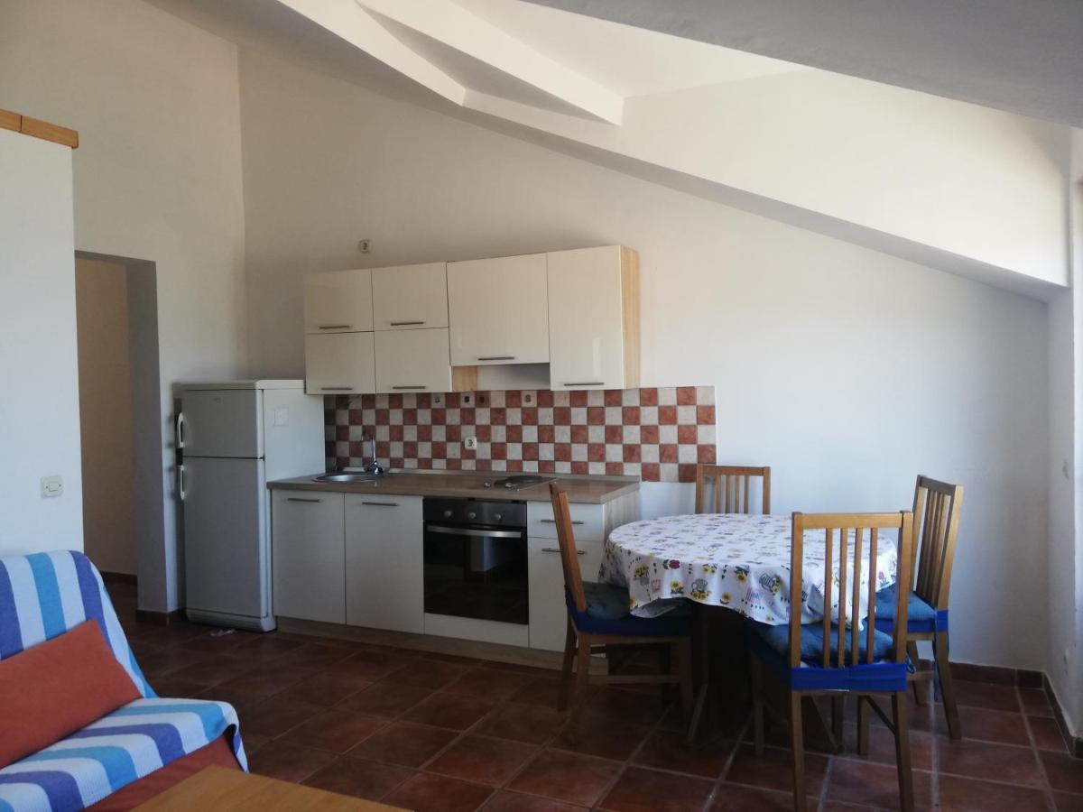 Apartments With A Parking Space Jelsa, Hvar - 8746 Jelsa  Exterior photo